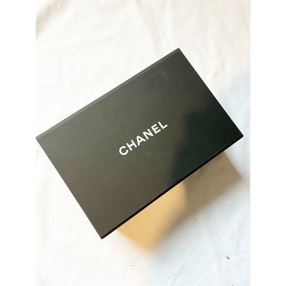 CHANEL Marin Patent Navy/Yellow Leather Platform Wooden Mule Size EU37/US6.5 - Picture 4 of 11